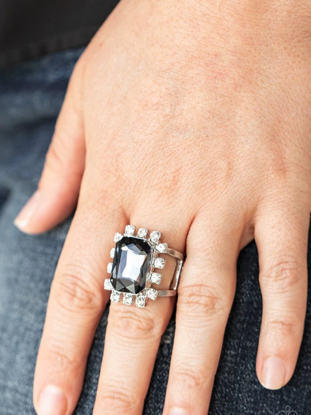 Paparazzi Jewelry Accessories - Galactic Glamour - Silver Ring - Vintage